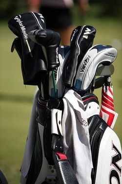 Golfbag - klubbor och utrustning